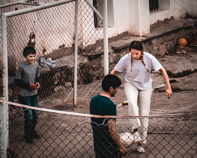 并在世界范 并在世界范