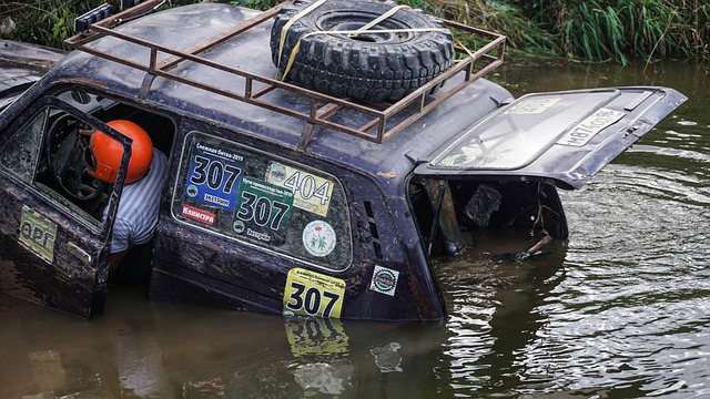 一如既往地 一如既往地
