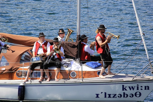 項的新方向 項的新方向